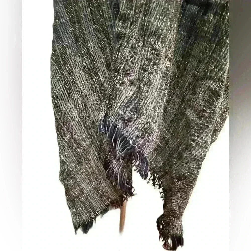 Treasure & Bond Duster Wrap Topper in Denim Blue Weave Pattern — One Size - Picture 5 of 9